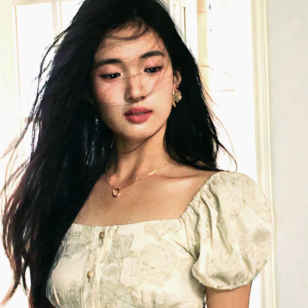 突袭乌干达机场